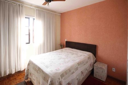 Casa à venda com 125m², 3 quartos e 2 vagas Casa à venda com 125m², 3 quartos e 2 vagasQuarto 3