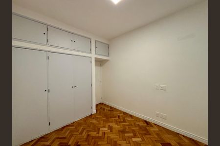Apartamento à venda com 165m², 3 quartos e 1 vaga Apartamento à venda com 165m², 3 quartos e 1 vagaQuarto 2