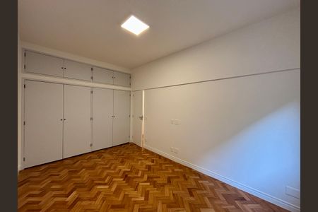 Apartamento à venda com 165m², 3 quartos e 1 vaga Apartamento à venda com 165m², 3 quartos e 1 vagaQuarto 1
