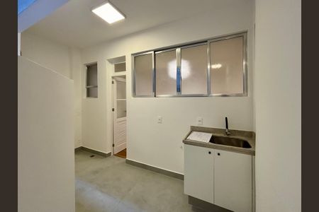 Apartamento à venda com 165m², 3 quartos e 1 vaga Apartamento à venda com 165m², 3 quartos e 1 vagaÁrea de Serviço