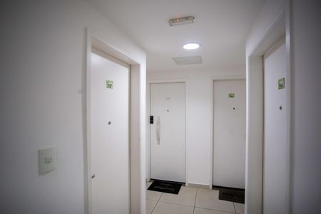 Apartamento à venda com 63m², 2 quartos e 1 vagaHall de entrada