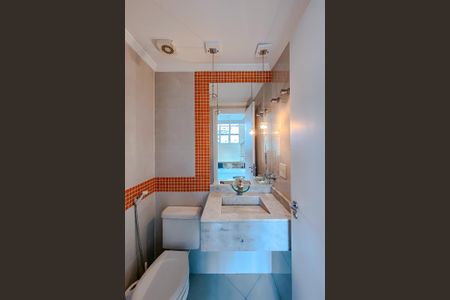 Apartamento à venda com 75m², 1 quarto e 2 vagasLavabo