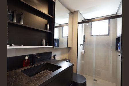 Apartamento à venda com 266m², 3 quartos e 3 vagasBanheiro da Suíte 2