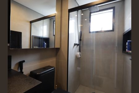 Apartamento à venda com 266m², 3 quartos e 3 vagasBanheiro da Suíte 2