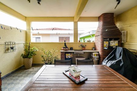 Casa à venda com 198m², 3 quartos e 2 vagas Casa à venda com 198m², 3 quartos e 2 vagasÁrea gourmet