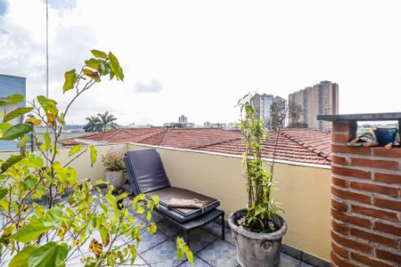 Casa à venda com 198m², 3 quartos e 2 vagas Casa à venda com 198m², 3 quartos e 2 vagasSuíte 02- Varanda