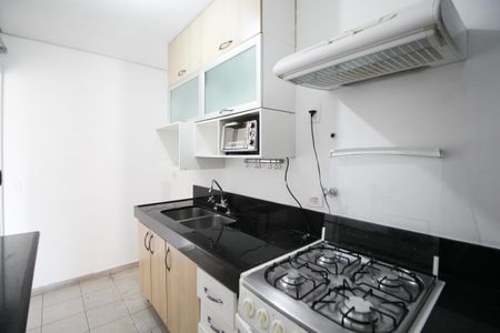 Apartamento para alugar com 110m², 2 quartos e 2 vagas Apartamento para alugar com 110m², 2 quartos e 2 vagasCozinha