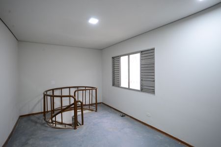 Casa à venda com 260m², 3 quartos e 3 vagasEdícula