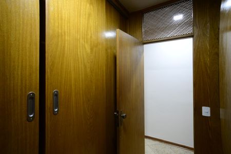 Casa à venda com 260m², 3 quartos e 3 vagasCloset da Suíte