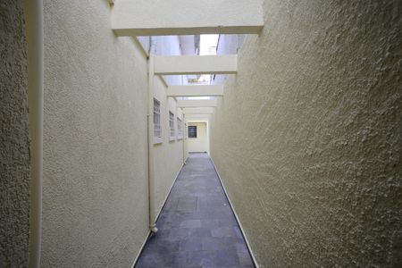 Casa à venda com 260m², 3 quartos e 3 vagasCorredor