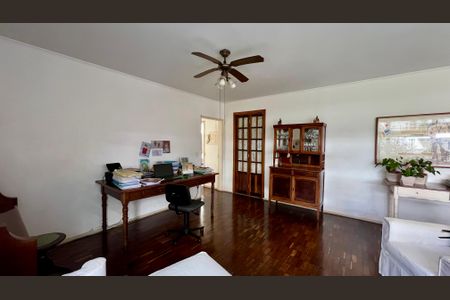 Apartamento à venda com 126m², 3 quartos e 1 vaga Apartamento à venda com 126m², 3 quartos e 1 vagaSala