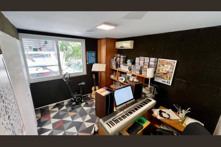 Apartamento à venda com 126m², 3 quartos e 1 vaga Apartamento à venda com 126m², 3 quartos e 1 vagaQuarto 2