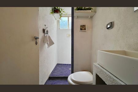 Apartamento à venda com 126m², 3 quartos e 1 vaga Apartamento à venda com 126m², 3 quartos e 1 vagaBanheiro