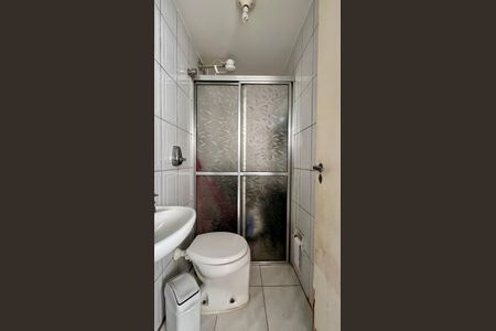 Apartamento à venda com 126m², 3 quartos e 1 vaga Apartamento à venda com 126m², 3 quartos e 1 vagaBanheiro de serviço