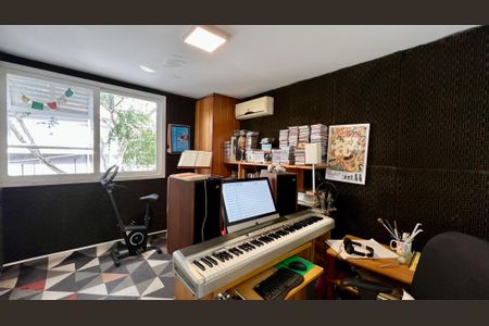 Apartamento à venda com 126m², 3 quartos e 1 vaga Apartamento à venda com 126m², 3 quartos e 1 vagaQuarto 2