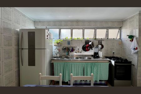 Apartamento à venda com 126m², 3 quartos e 1 vaga Apartamento à venda com 126m², 3 quartos e 1 vagaCozinha