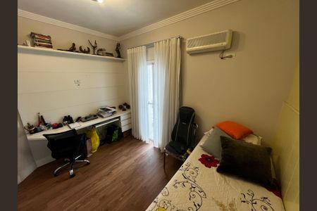 Casa de condomínio à venda com 130m², 3 quartos e 3 vagasQuarto 2