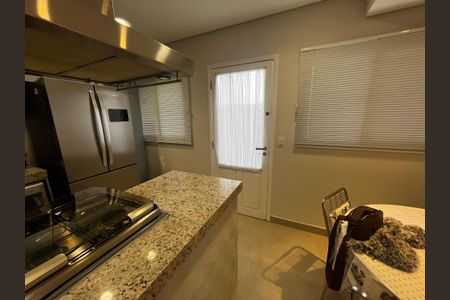 Casa de condomínio à venda com 130m², 3 quartos e 3 vagasCozinha