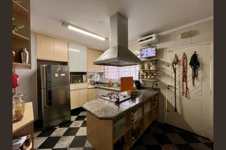 Casa à venda com 200m², 3 quartos e 2 vagasCozinha