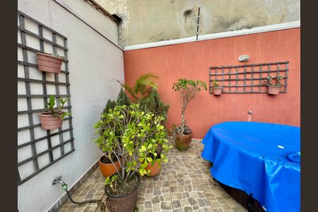 Casa à venda com 200m², 3 quartos e 2 vagasÁrea externa