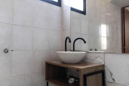 Apartamento à venda com 70m², 2 quartos e 2 vagasBanheiro da Suíte 2