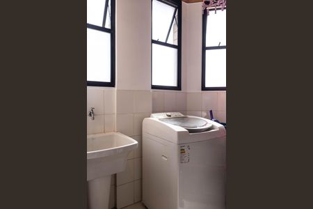 Apartamento à venda com 70m², 2 quartos e 2 vagasÁrea de Serviço