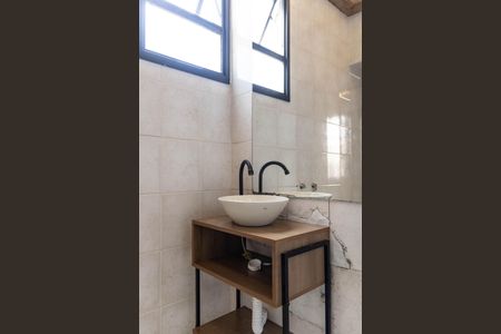 Apartamento à venda com 70m², 2 quartos e 2 vagasBanheiro da Suíte 2