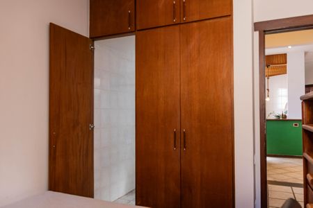 Apartamento à venda com 70m², 2 quartos e 2 vagasSuíte 2
