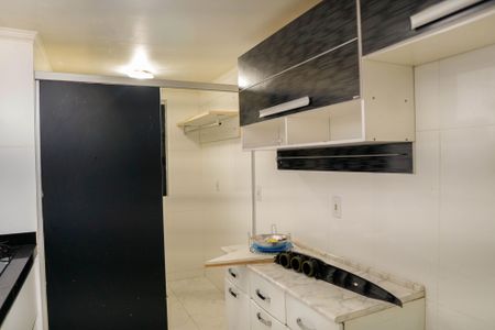 Apartamento para alugar com 1m², 2 quartos e 1 vaga Apartamento para alugar com 1m², 2 quartos e 1 vagaCozinha