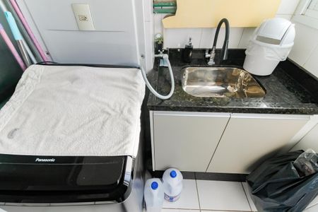 Apartamento à venda com 48m², 2 quartos e 2 vagas Apartamento à venda com 48m², 2 quartos e 2 vagasÁrea de Serviço