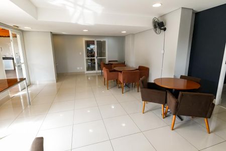 Apartamento à venda com 48m², 2 quartos e 2 vagas Apartamento à venda com 48m², 2 quartos e 2 vagasÁrea comum - Salão de festas