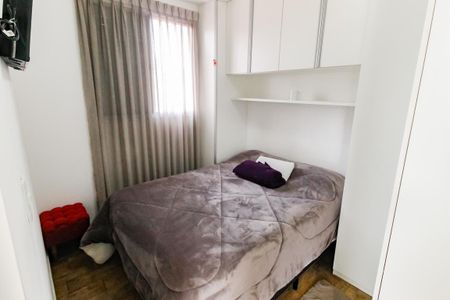 Apartamento à venda com 48m², 2 quartos e 2 vagas Apartamento à venda com 48m², 2 quartos e 2 vagasQuarto 2