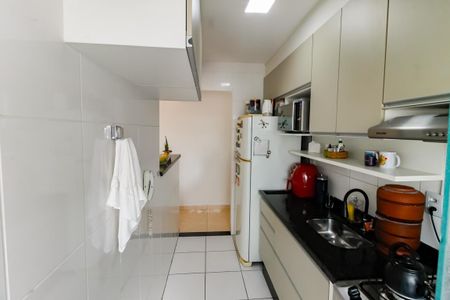 Apartamento à venda com 48m², 2 quartos e 2 vagas Apartamento à venda com 48m², 2 quartos e 2 vagasCozinha