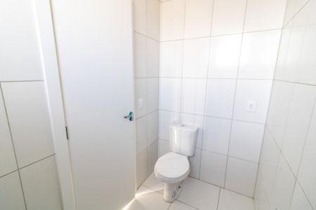 Apartamento à venda com 74m², 3 quartos e 2 vagasBanheiro da Suíte
