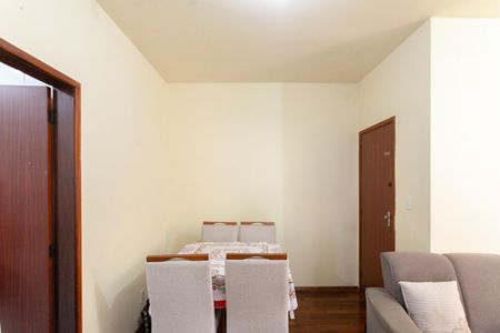 Apartamento à venda com 60m², 2 quartos e 1 vagaSala