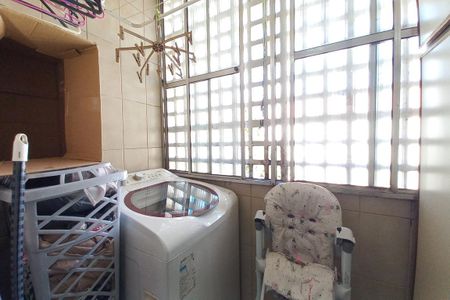 Apartamento à venda com 74m², 3 quartos e 1 vaga Apartamento à venda com 74m², 3 quartos e 1 vagaÁrea de Serviço