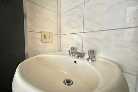 Apartamento à venda com 62m², 2 quartos e 2 vagas Apartamento à venda com 62m², 2 quartos e 2 vagasBanheiro Social