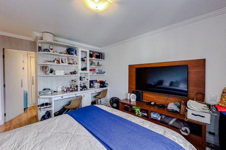 Apartamento à venda com 244m², 5 quartos e 4 vagasSuíte 1