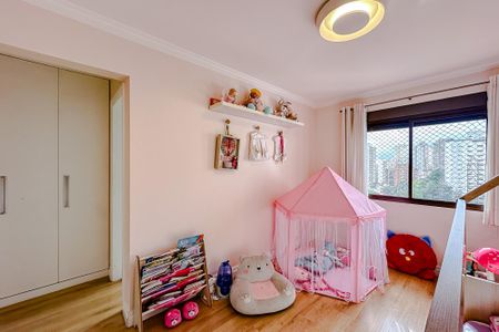 Apartamento à venda com 244m², 5 quartos e 4 vagasSuíte 2