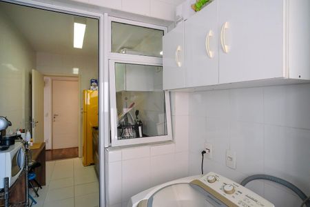 Apartamento à venda com 68m², 2 quartos e 1 vagaÁrea de serviço