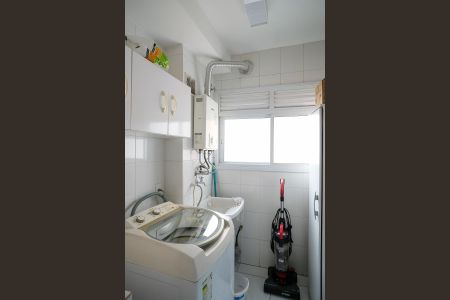 Apartamento à venda com 68m², 2 quartos e 1 vagaÁrea de serviço