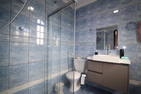 Casa à venda com 150m², 3 quartos e 3 vagasBanheiro da Suíte