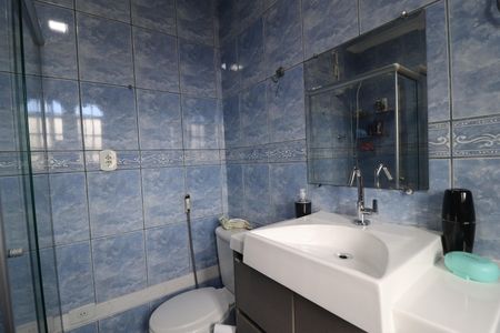 Casa à venda com 150m², 3 quartos e 3 vagasBanheiro da Suíte