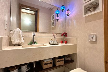 Apartamento à venda com 160m², 3 quartos e 1 vagaLavabo