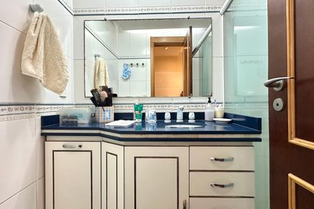 Apartamento à venda com 160m², 3 quartos e 1 vagaBanheiro Social