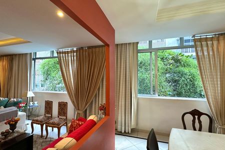 Apartamento à venda com 160m², 3 quartos e 1 vagaSala