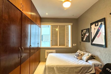 Apartamento à venda com 160m², 3 quartos e 1 vagaQuarto 02