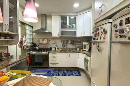 Apartamento à venda com 160m², 3 quartos e 1 vagaCozinha