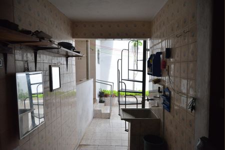 Casa à venda com 200m², 3 quartos e 3 vagasÁrea de Serviço