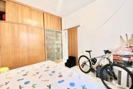 Apartamento à venda com 80m², 2 quartos e sem vaga Apartamento à venda com 80m², 2 quartos e sem vagaQuarto 1